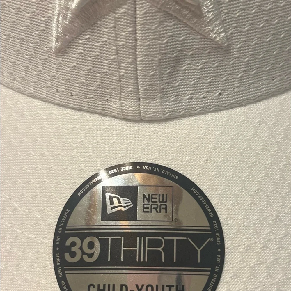 New Era youth stretch